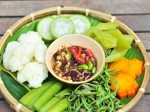 Rau luộc chấm kho quẹt